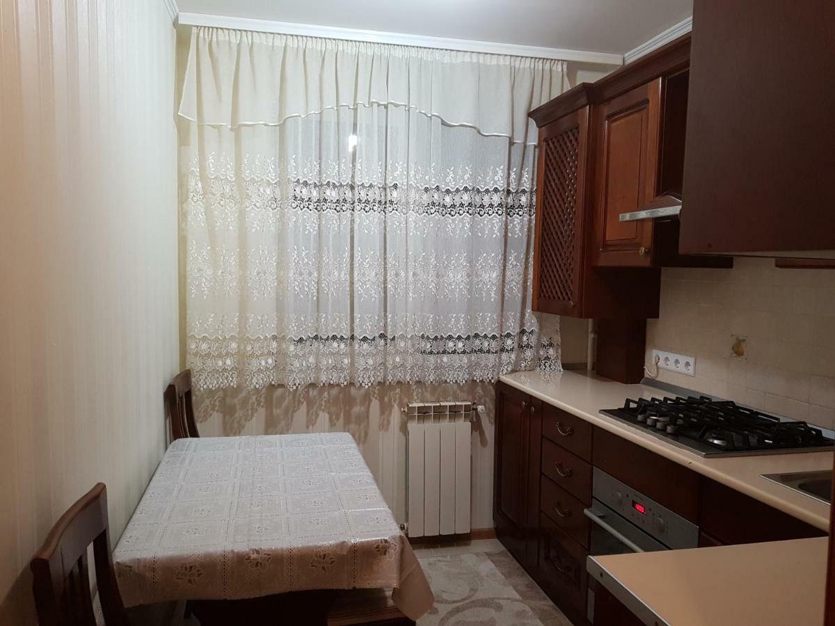Diana Apartament Iasi Buitenkant foto
