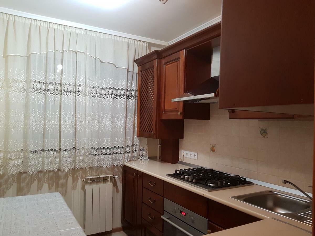Diana Apartament Iasi Buitenkant foto